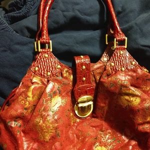 Shariff 1827 hobo style purse